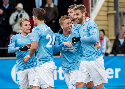 Malmö FFs Oscar Lewicki, Vidar Örn Kjartansson, Anders