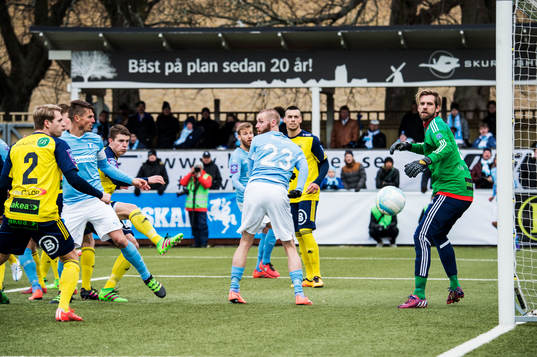 Malmö FFs Markus Rosenberg och Jo Inge Berget i läge