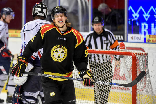 Brynäs Oskar Lindblom deppar