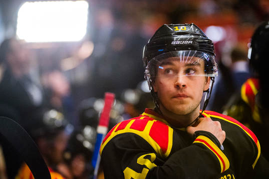Brynäs Mattias Nörstebö i båset