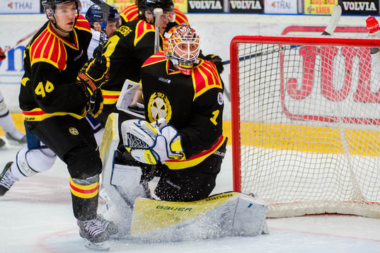 Brynäs målvakt Felix Sandström