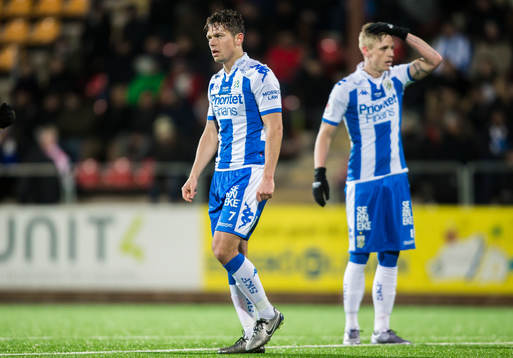 IFK Göteborgs Mads Winther Albaek deppar bredvid Sören
