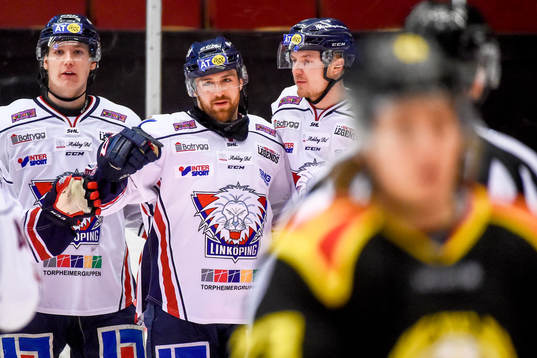 Linköpings Nichlas Hardt jublar