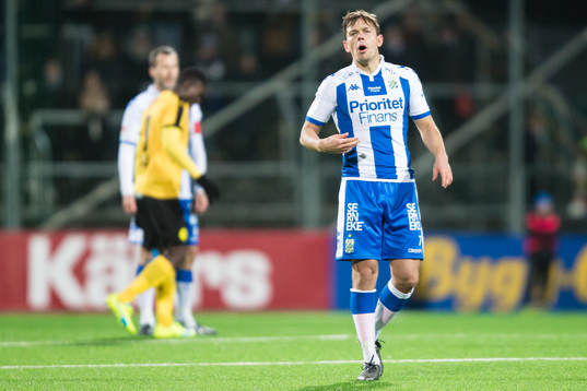 IFK Göteborgs Mads Winther Albaek reagerar