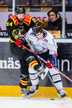 Brynäs Johan Alcén och Linköpings Gustav Forsling