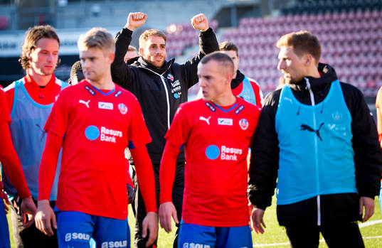 Helsingborgs målvakt Tomer Chencinski  jublar