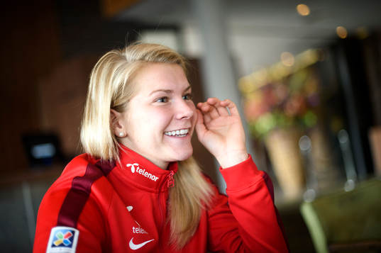 Norges Ada Hegerberg blir intervjuad