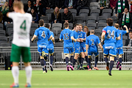 Ljungskiles Tim Nilsen jublar