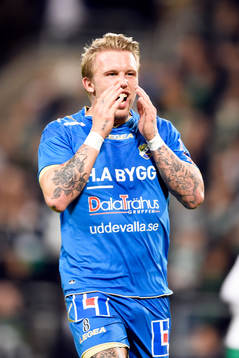Ljungskiles Tim Nilsen reagerar