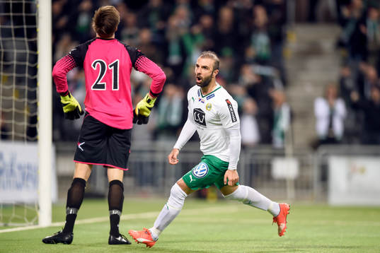 Hammarbys Kennedy Bakircioglu jublar