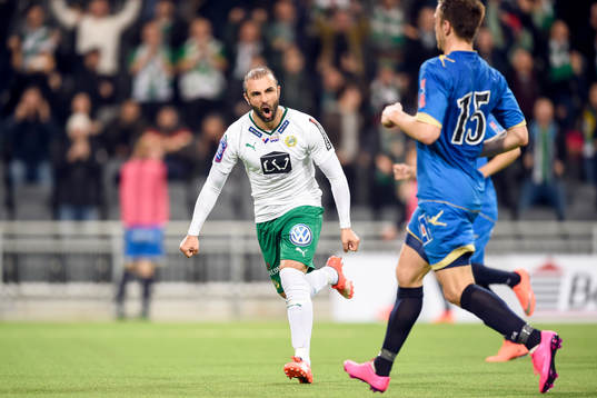 Hammarbys Kennedy Bakircioglu jublar