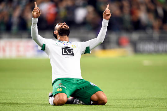 Hammarbys Imad Khalili jublar
