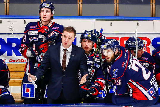 Linköpings tränare Dan Tagnes reagerar
