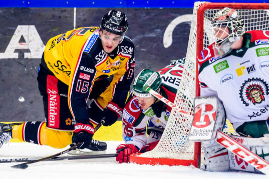 Luleås Christian Jaros och Frölundas Oliver Lauridsen
