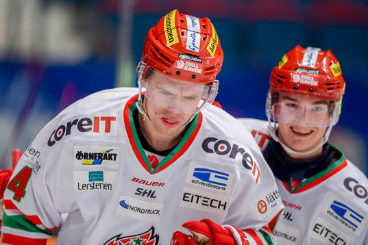Modos Emil Pettersson har ont