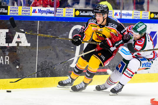 Luleås Christian Jaros och Frölundas Mats Rosseli Olsen
