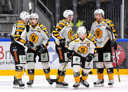 Skellefteås spelare jublar