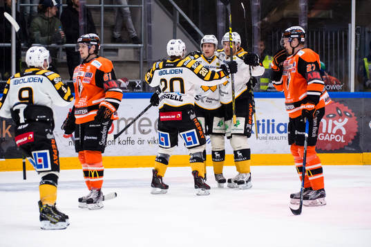 Skellefteås Mattias Ritola har gjort 2-2