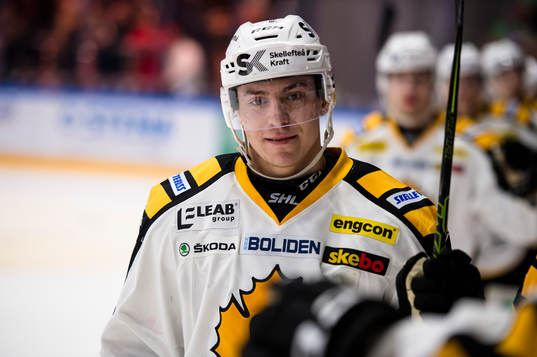 Skellefteås Pär Lindholm gör 1-0