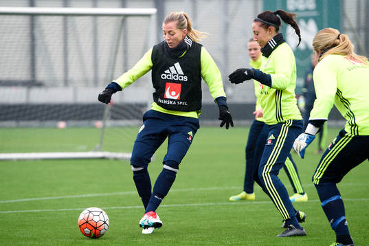 Sveriges Linda Sembrant och Petra Andersson