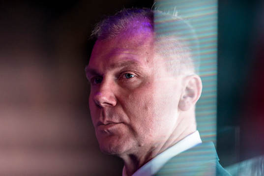 s tränare Johan Lindbom