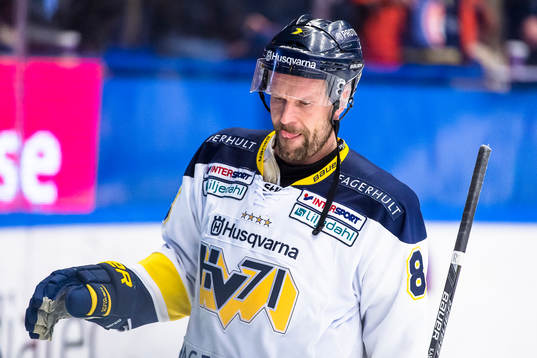s Jere Karalahti deppar