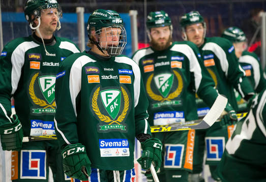 Färjestads 16-årige Fabian Zetterlund debuterar i SHL