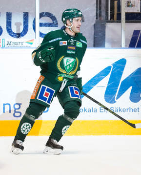 Färjestads Niclas Arell  jublar