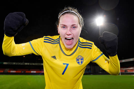 Sveriges Lisa Dahlkvist jublar