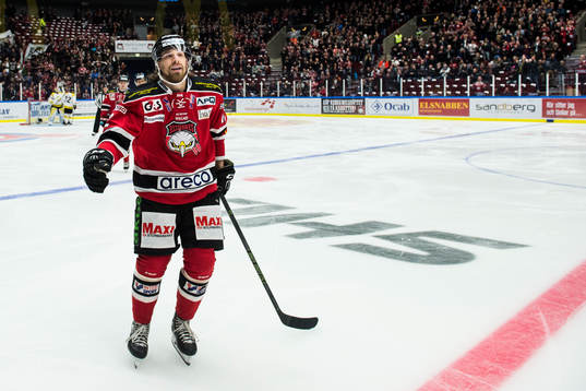 Malmö Redhawks Andreas Thuresson jublar