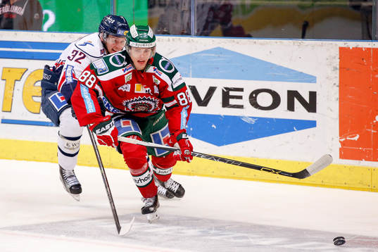 Linköpings Carl Dahlström och Frölundas Andreas Johnson