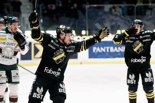 s Jonas Almtorp  jublar