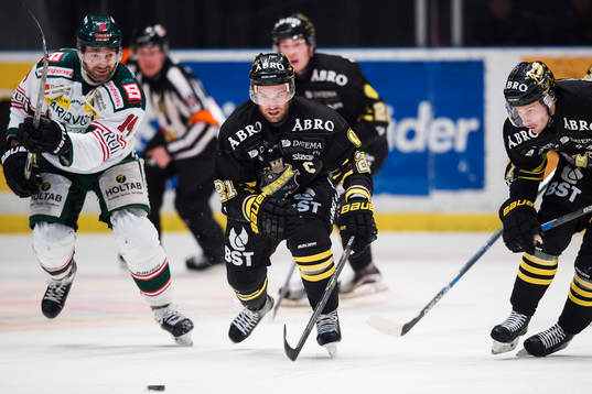 s Nicklas Heinerö  under