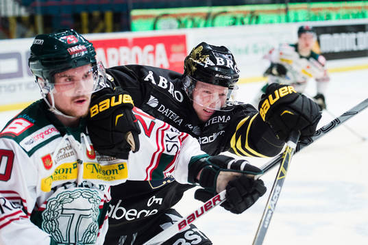 s Nicklas Heinerö  under