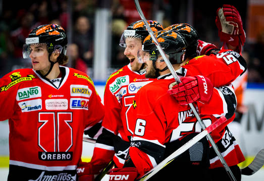 Örebros Jakub Krejcik gör 2-0 och jublar med Johan