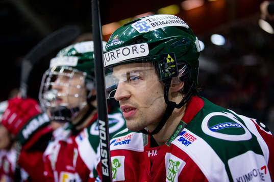 Frölundas Patrik Carlsson på bänken