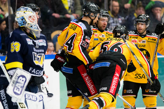 s målvakt Fredrik Pettersson-Wentzel deppar och Luleås