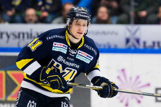 s Simon Önerud