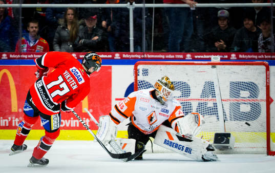 Örebros Daniel Viksten avgör matchen på straff på