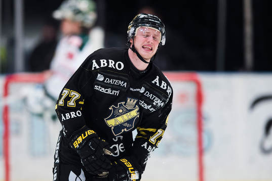 s Jacob Spångberg har ont