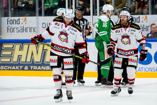 Malmö Redhawks Mathias Tjärnqvist och Jens Olsson deppar