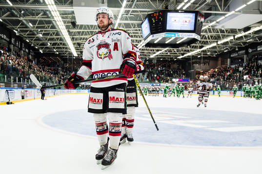 Malmö Redhawks Magnus Häggström deppar när han lämnar
