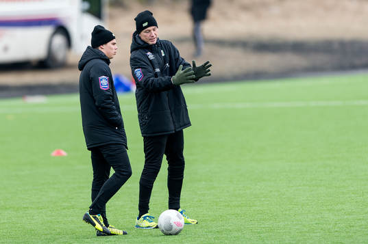 Varbergs Elias Andersson och tränare Jörgen Wålemark
