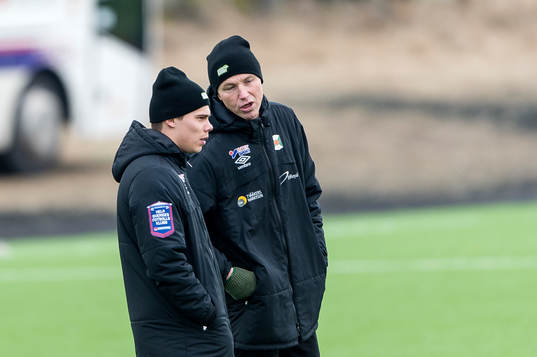 Varbergs Elias Andersson och tränare Jörgen Wålemark