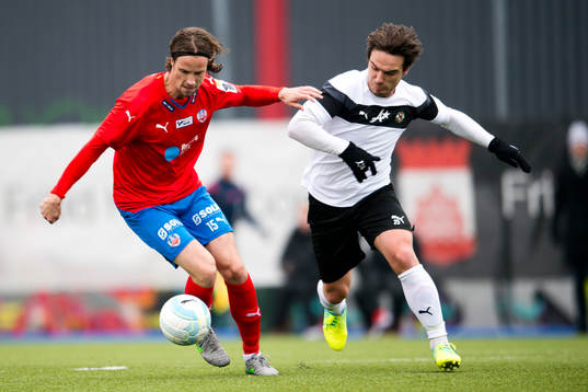 Helsingborgs Linus Hallenius och Örebros Nordin Gerzic