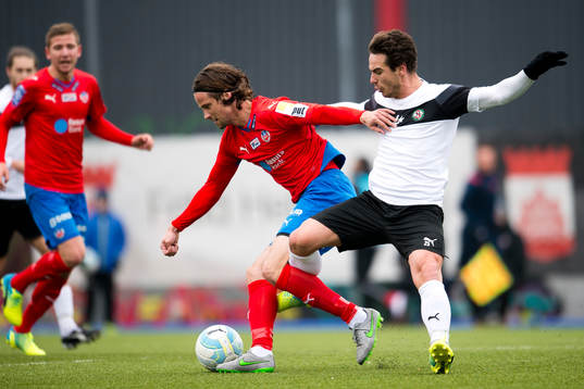 Helsingborgs Linus Hallenius och Örebros Nordin Gerzic