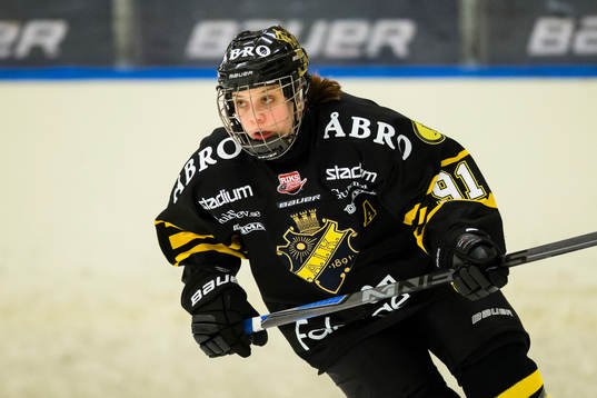 s Linnéa Bäckman