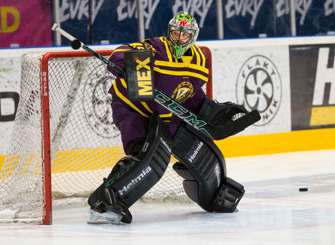Färjestads målvakt Justin Pogge