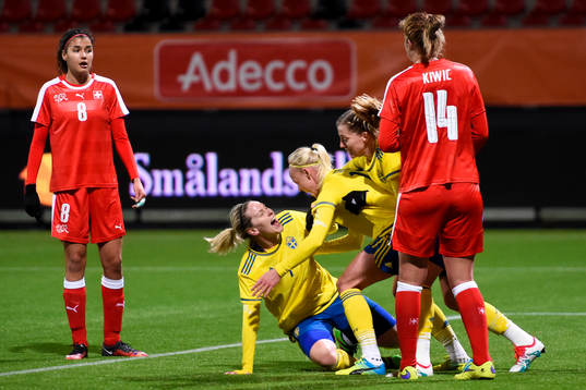 Sveriges Lisa Dahlkvist, Caroline Seger och Linda Sembrant