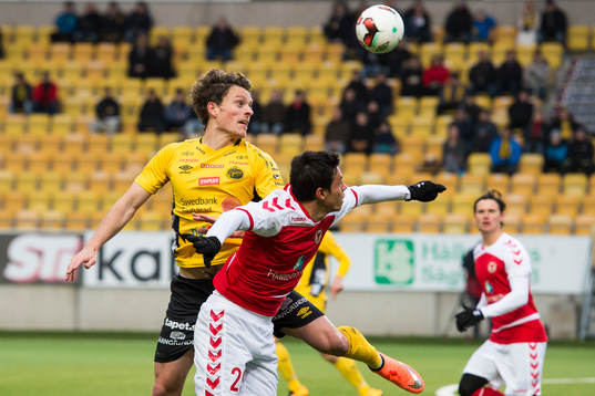 Elfsborgs Jörgen Horn och Kalmars Romário Pereira Sipião